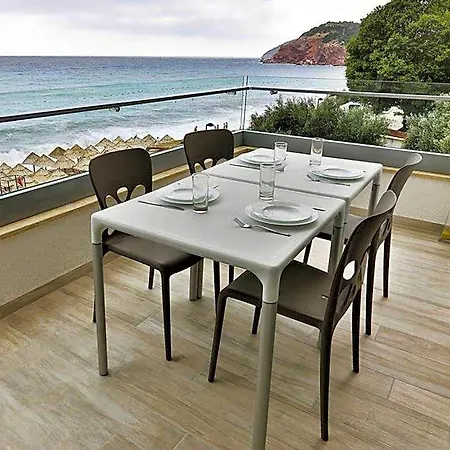 Sea Hotel