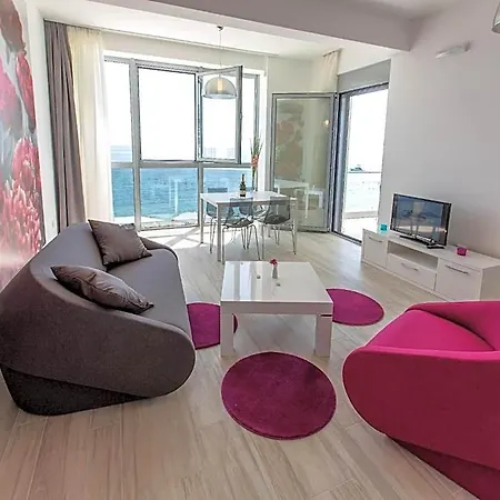 Sea Hotel